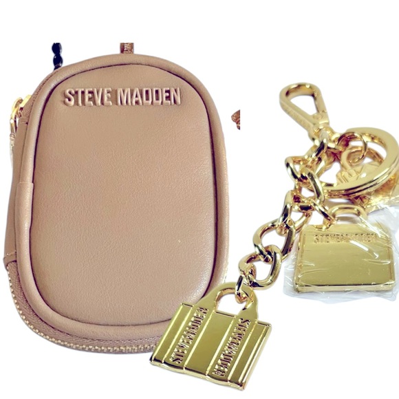 Steve Madden Cluster Handbag Charm Keychain Gold with small pouch NEW - Picture 1 of 16